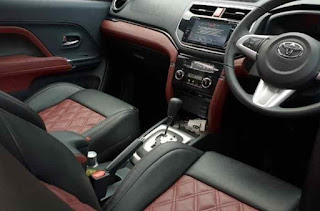 Interior Toyota Rush Bekas